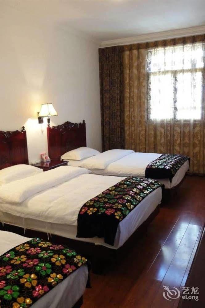 Dali Four Season Flower Inn Dali (Yunnan) Esterno foto